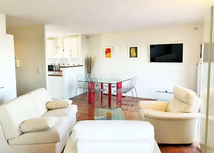 Lucia Standing Vue Bassin アパート アルカション